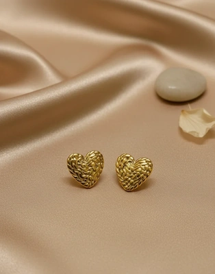Woven Heart Gold Earrings