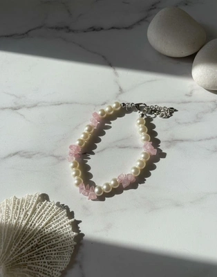 Blush Pearl Beaded Bracelet