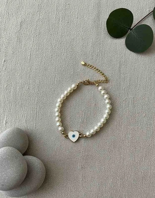 Pearl Bracelet with White Heart Evil Eye Charm