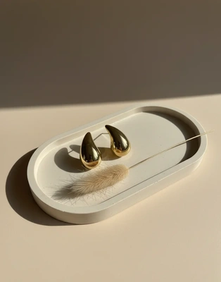 Gold Teardrop Earrings