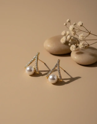 Lustre Drop Pearl Stud Earrings