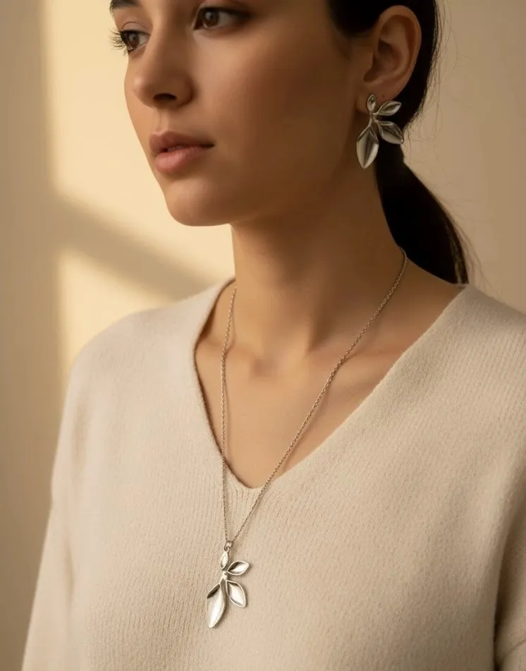 Silver Leaf Necklace & Earring Set