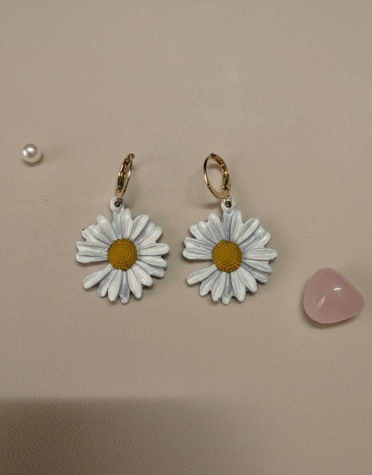 Huggie Earrings with White Daisy Charms