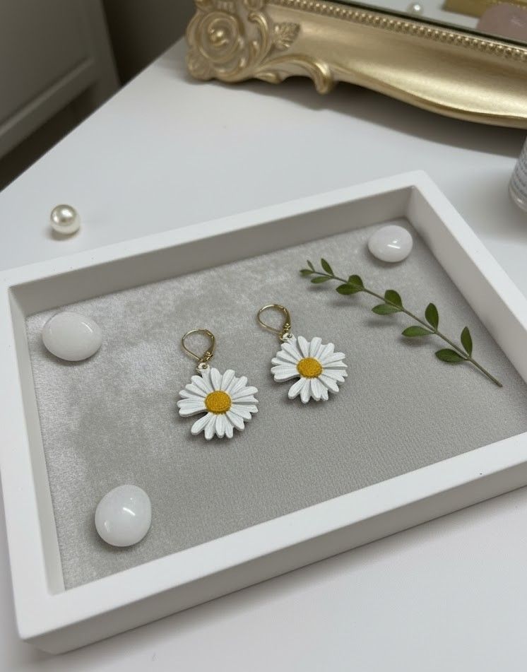 Huggie Earrings with White Daisy Charms