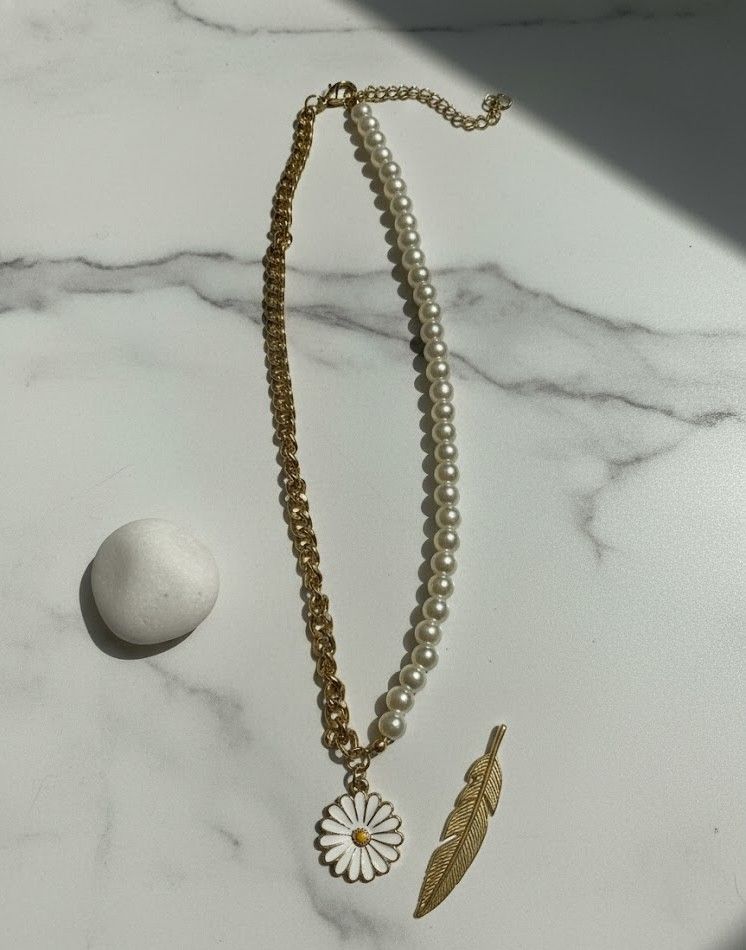 Half Pearl Half Chain Necklace with White Daisy Pendant